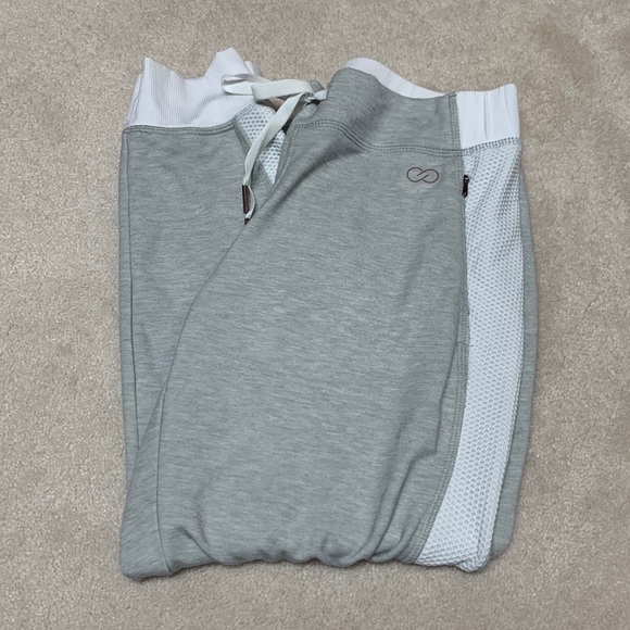 CALIA Joggers - Picture 1 of 4